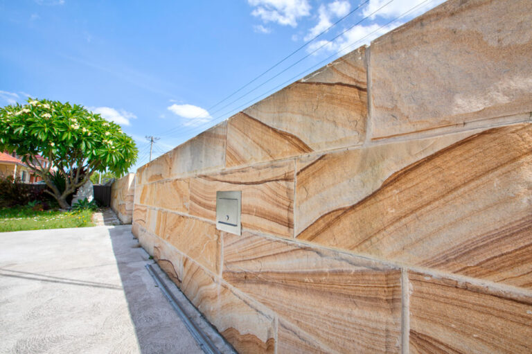 landscaping-sandstone-logs